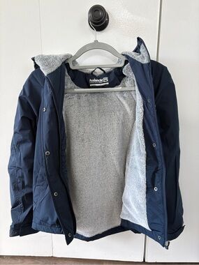 New Women’s Avalanche Water Resistant Lightweight Jacket XS